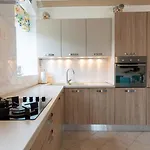 Anitas Place By Guide