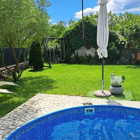 Anitas Place By Guide Villa