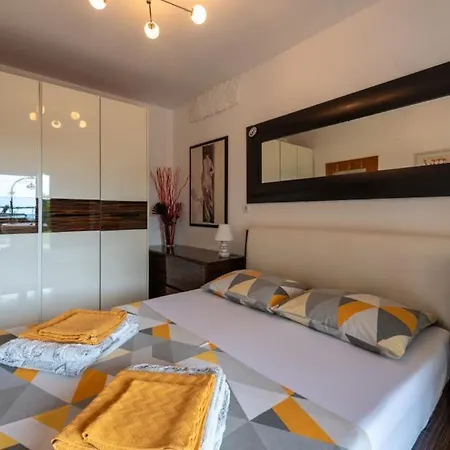Anitas Place By Guide Villa