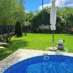 Anitas Place By Guide Villa