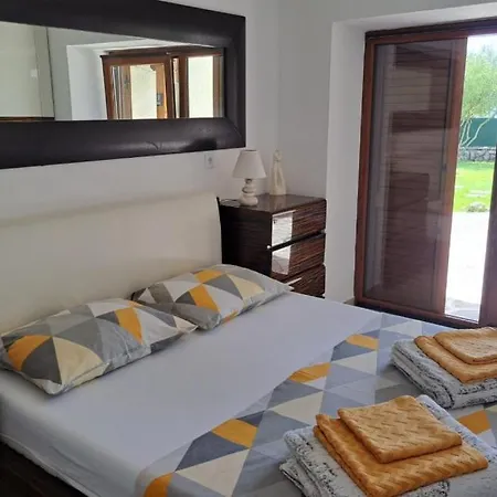 Villa Anitas Place By Guide *