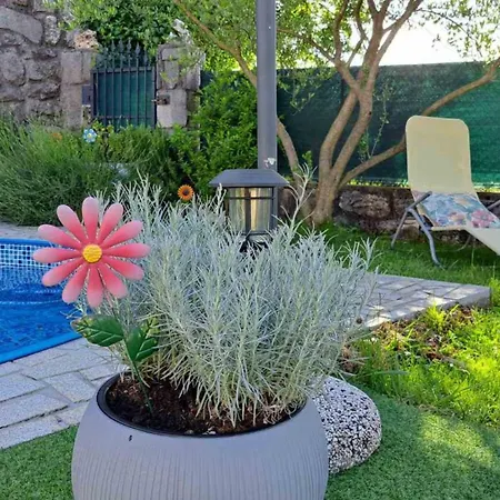 Anitas Place By Guide Vila *